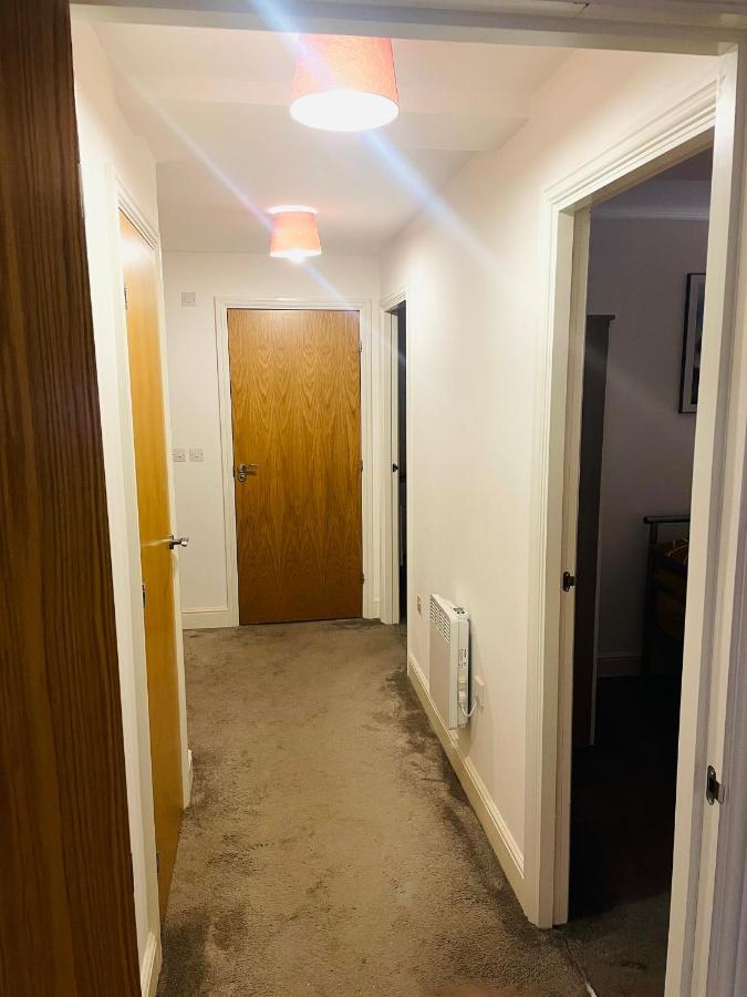 #0509 Two Bedroom Serviced Apartment- Free Parking Derby Eksteriør bilde