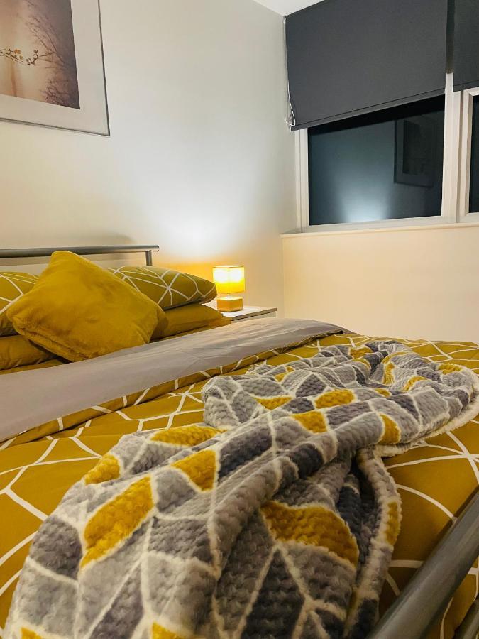 #0509 Two Bedroom Serviced Apartment- Free Parking Derby Eksteriør bilde