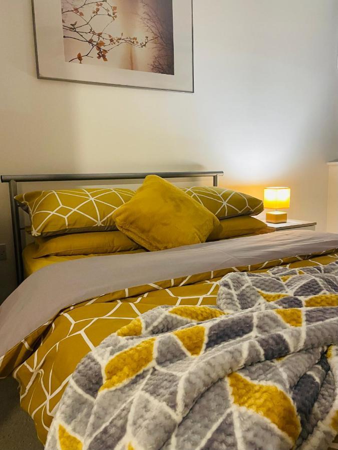 #0509 Two Bedroom Serviced Apartment- Free Parking Derby Eksteriør bilde